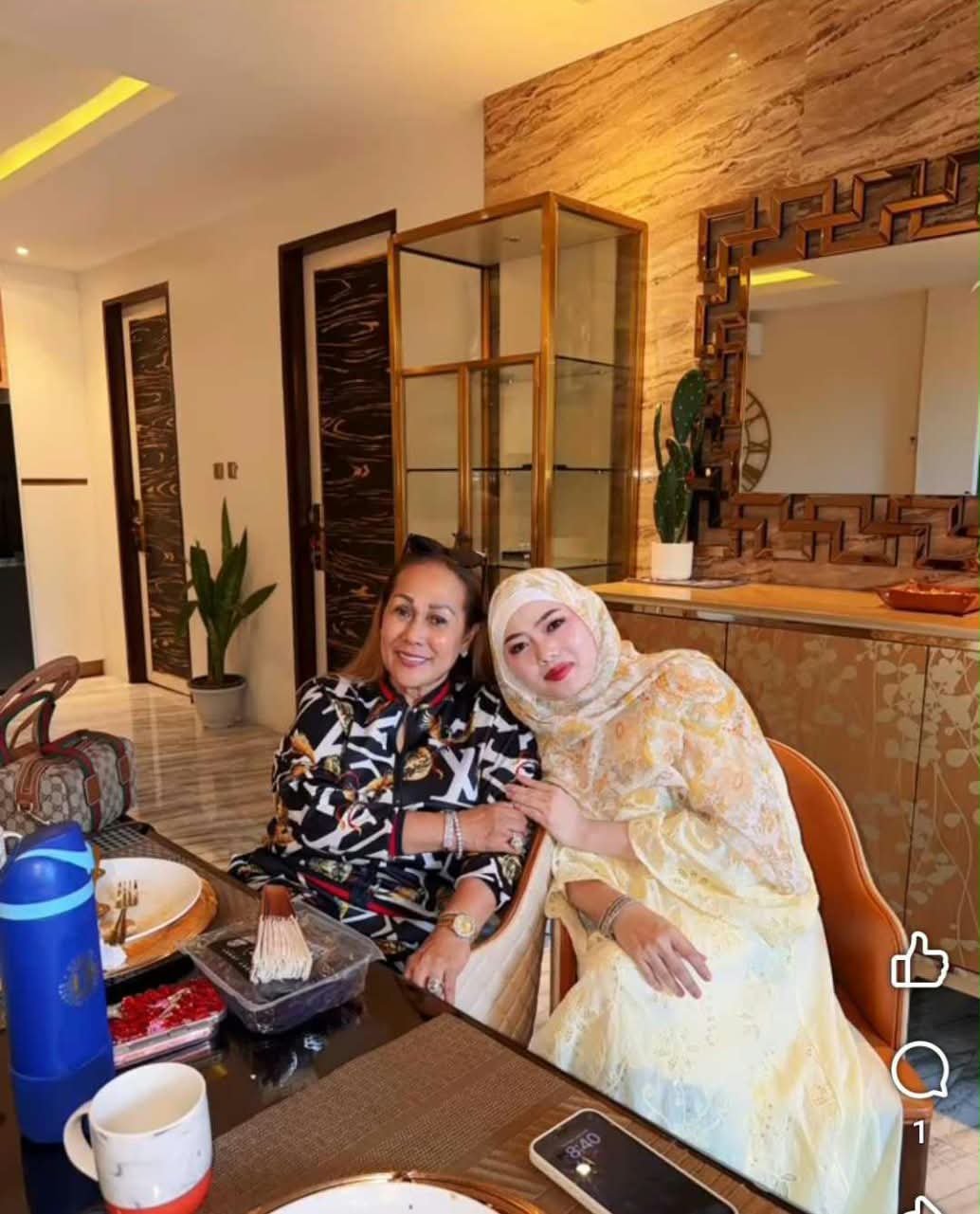 Coach Ida meeting a business partner at home over Kangen Water